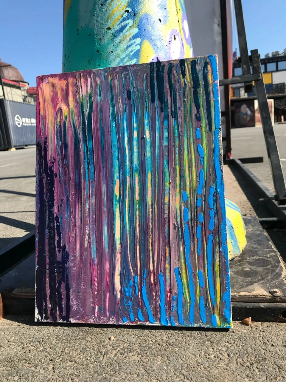 Lines, detail